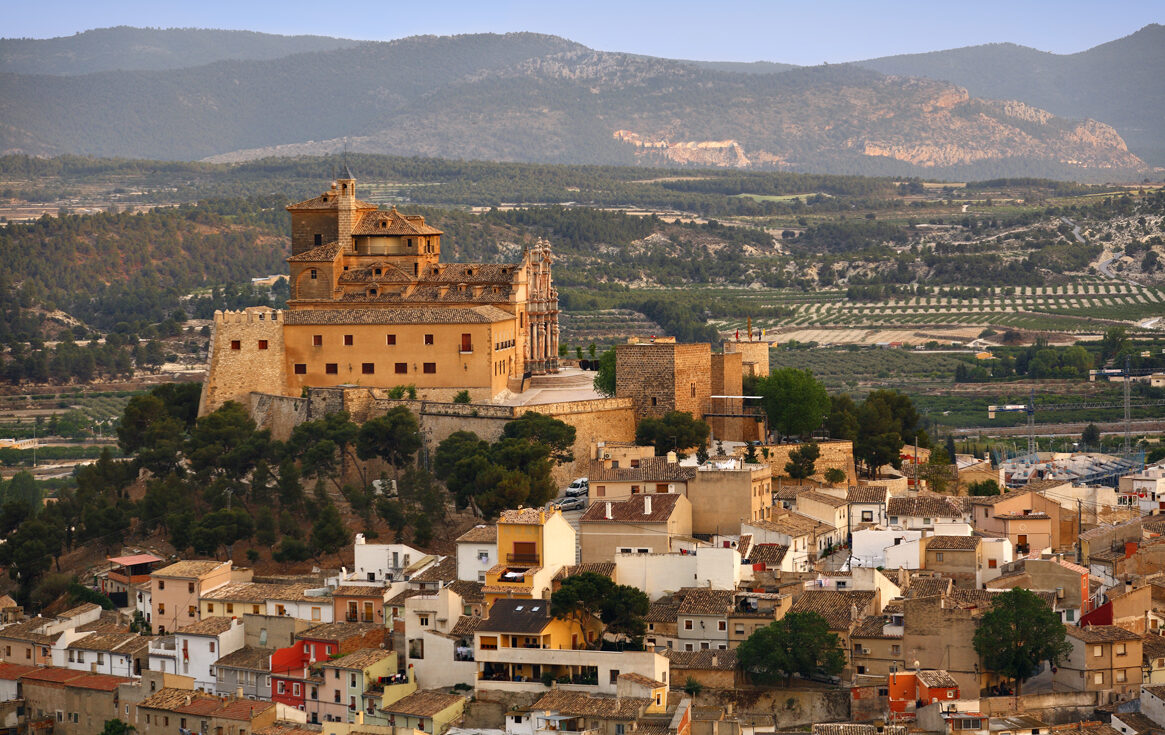 Caravaca de la Cruz. Vista panorámica con el Santuario de la Sa